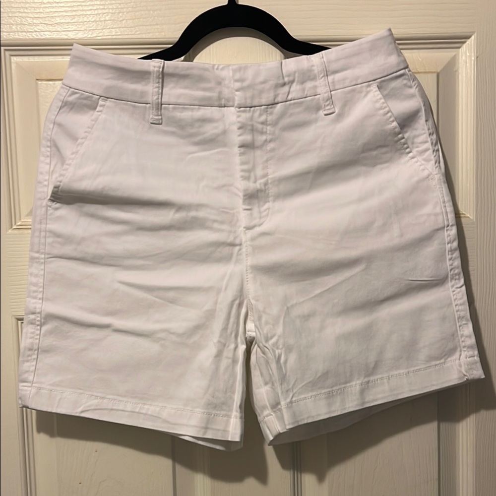 Gloria Vanderbilt White Bermuda Shorts Classic Cotton Blend